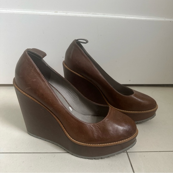 Brunello Cucinelli Dark Brown Leather Wedges - Picture 2 of 4